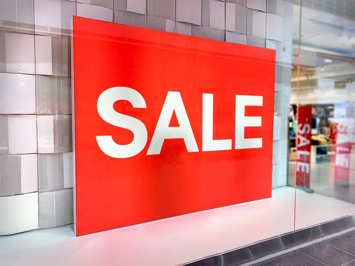 Advertising Displays