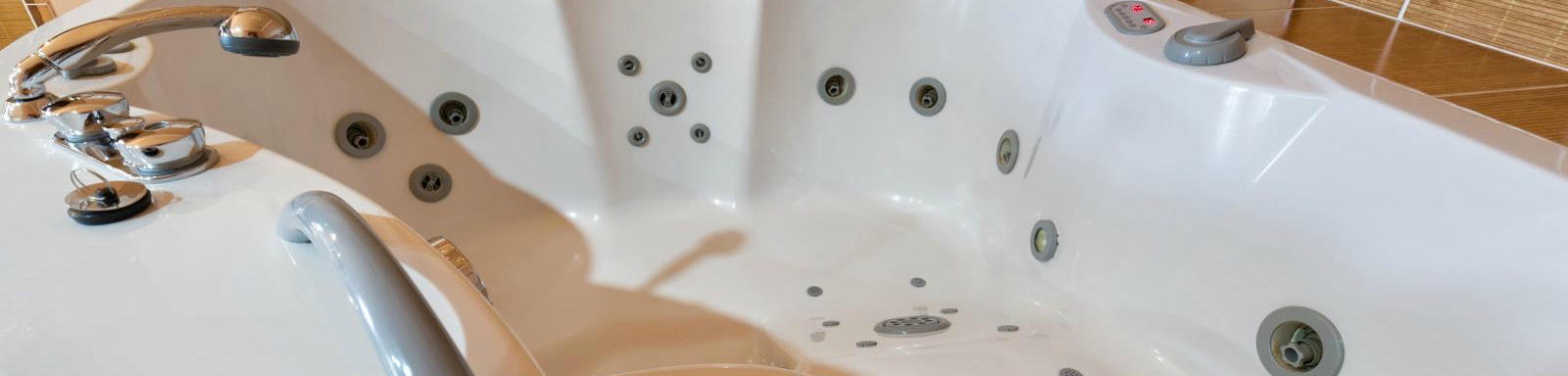 Hot Tubs / Spas